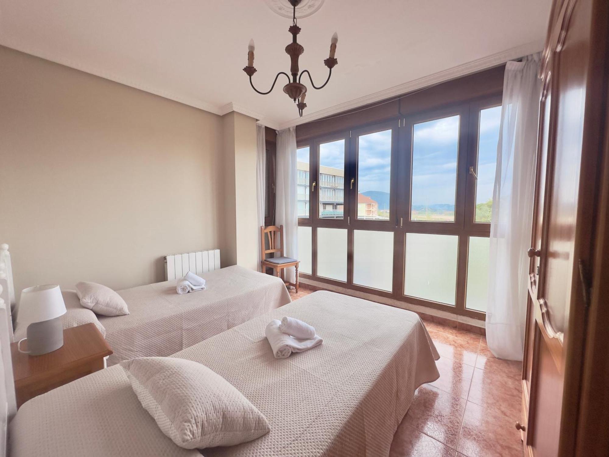 Apartamentos Pineda ノハ エクステリア 写真